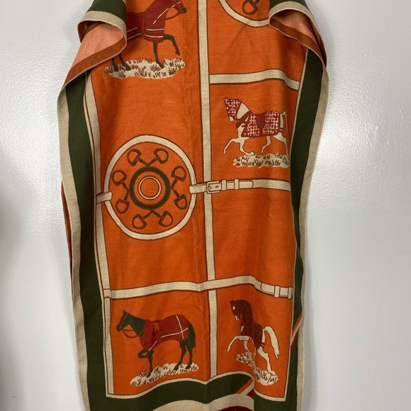 Equestrian themed pashmina designer inspired - Picture 8 of 10